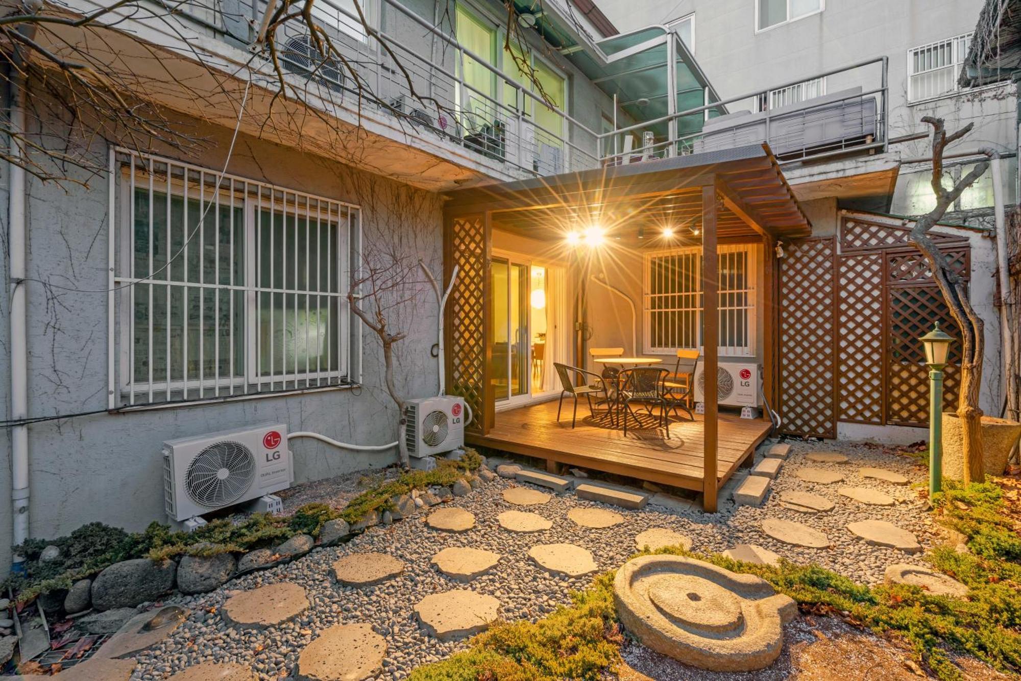 House Ari 아파트 *